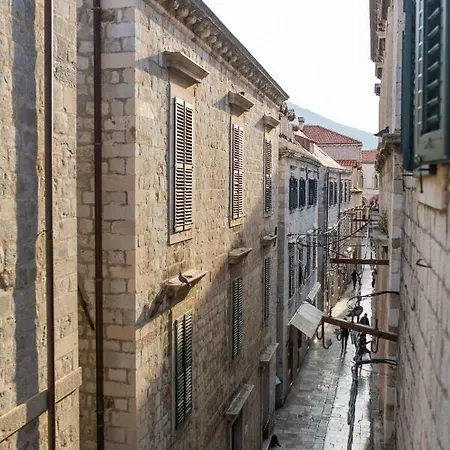 アパート プピツァ *